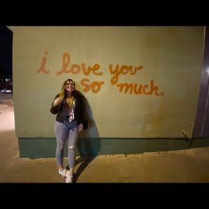 Meet your Posher, Valerie